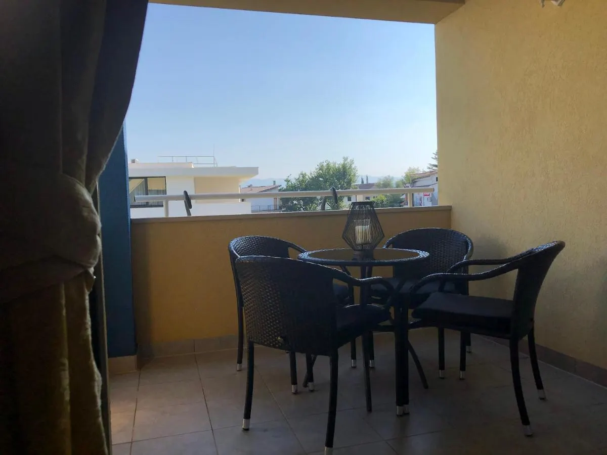 Apartment Betty Malinska 0*,  Kroatien