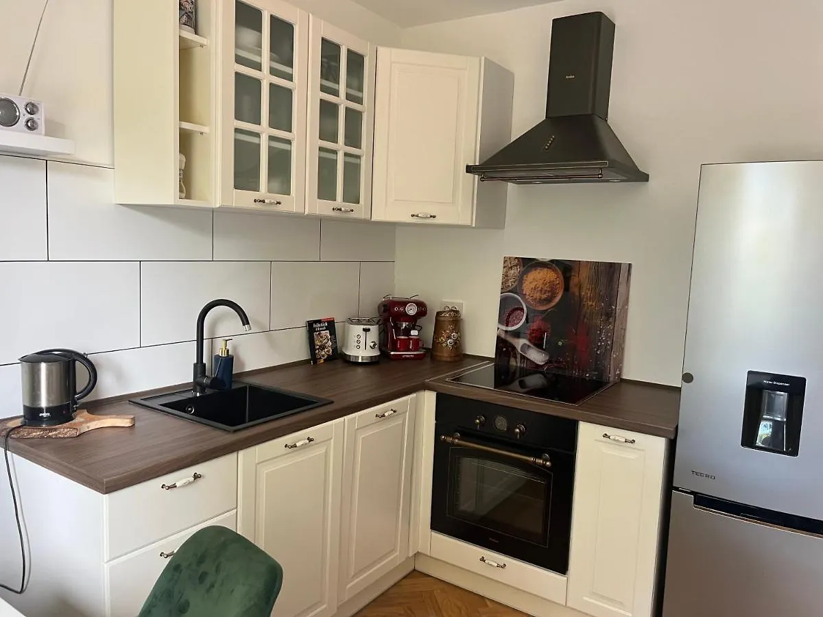 Apartment Betty Malinska Croatia