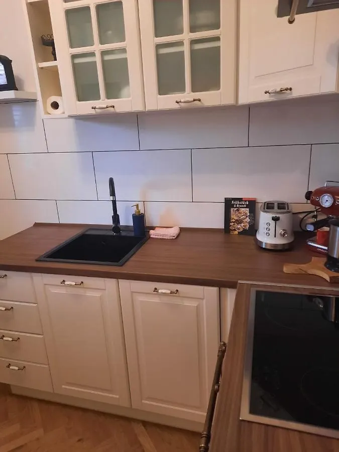 Apartment Betty Malinska 0*,